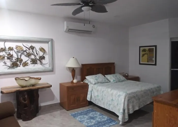 Balcones Apartment *